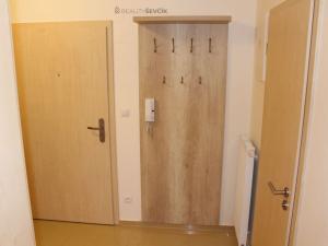 Pronájem bytu 2+kk, České Budějovice - České Budějovice 3, Jírovcova, 53 m2