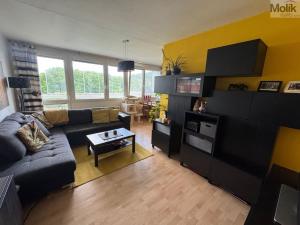 Prodej bytu 3+1, Teplice - Trnovany, Trnovanská, 70 m2