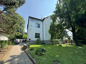 Prodej komerčního pozemku, Kunovice, Osvobození, 11035 m2