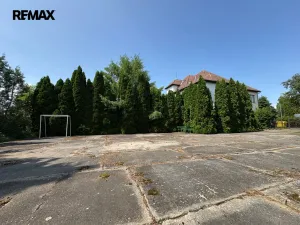 Prodej komerčního pozemku, Kunovice, Osvobození, 11035 m2