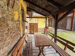 Prodej zemědělské usedlosti, Hlavňovice, 1841 m2