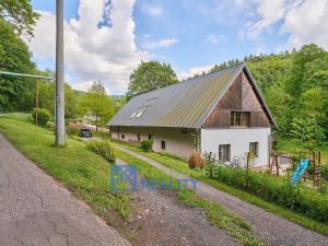 Prodej rodinného domu, Trutnov - Lhota, Bezděkovská, 208 m2