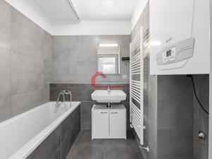 Prodej bytu 2+kk, Moravany, Višňová, 62 m2