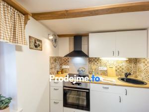Prodej chalupy, Cvikov - Drnovec, 99 m2