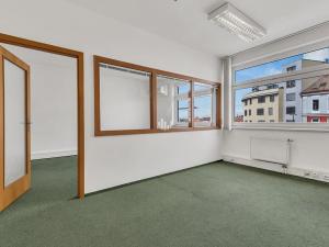 Pronájem kanceláře, Praha - Libeň, Na žertvách, 283 m2