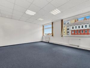 Pronájem kanceláře, Praha - Libeň, Na žertvách, 283 m2