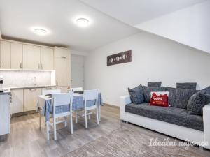 Pronájem bytu 2+kk, Praha - Braník, Nad přívozem, 42 m2