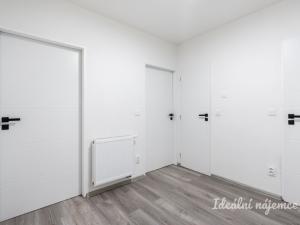 Pronájem bytu 2+kk, Praha - Braník, Nad přívozem, 42 m2
