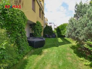 Prodej bytu 3+kk, Praha - Hloubětín, K náhonu, 71 m2