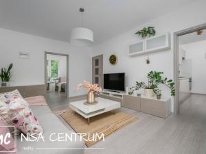 Prodej bytu 3+1, Jablonec nad Nisou, Na Výšině, 63 m2