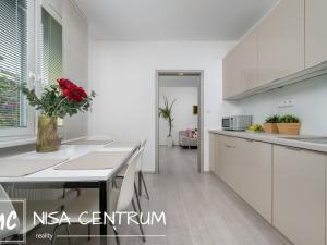 Prodej bytu 3+1, Jablonec nad Nisou, Na Výšině, 63 m2
