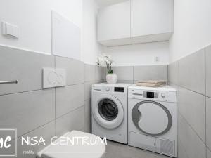 Prodej bytu 3+1, Jablonec nad Nisou, Na Výšině, 63 m2
