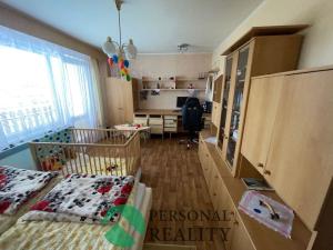 Prodej rodinného domu, Hřebeč, Opletalova, 250 m2