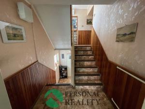 Prodej rodinného domu, Hřebeč, Opletalova, 250 m2