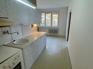 Pronájem bytu 2+1, Jirkov, Studentská, 62 m2
