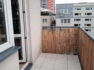 Pronájem bytu 1+kk, Praha - Strašnice, Janýrova, 37 m2