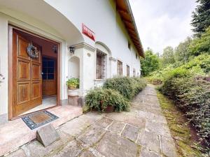 Prodej chalupy, Stárkov - Chlívce, 400 m2