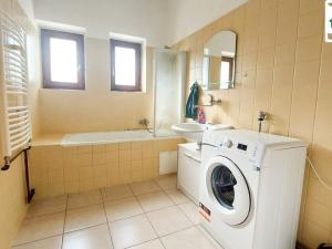 Prodej bytu 2+1, Františkovy Lázně - Slatina, Lesní, 71 m2