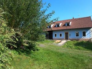 Prodej chalupy, Pecka, 300 m2