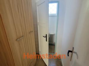Pronájem kanceláře, Karviná - Nové Město, nám. Budovatelů, 49 m2