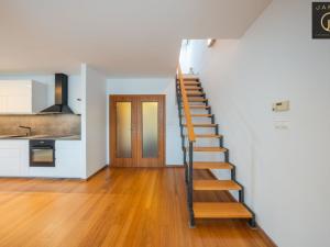 Prodej bytu 3+kk, Praha - Vršovice, Přípotoční, 98 m2