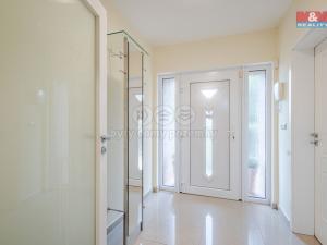 Prodej rodinného domu, Týnec nad Labem - Vinařice, 300 m2