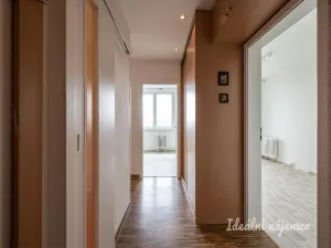 Pronájem bytu 3+1, Praha - Modřany, Poljanovova, 62 m2