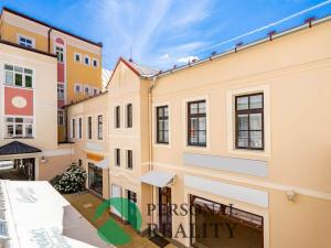 Pronájem kanceláře, Mariánské Lázně, Hlavní třída, 20 m2
