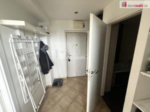 Pronájem bytu 1+1, Kolín - Kolín II, V Břízách, 32 m2
