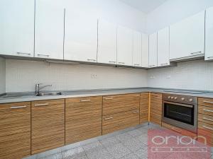 Pronájem bytu 4+1, Praha - Vinohrady, Na Švihance, 140 m2