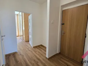 Pronájem bytu 2+1, Praha - Smíchov, K Závěrce, 67 m2