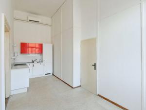 Pronájem bytu 3+1, Praha - Nové Město, Senovážné náměstí, 90 m2