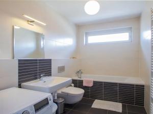 Pronájem bytu 2+kk, Praha - Hostivař, Zemské právo, 62 m2