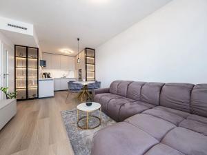 Prodej bytu 2+kk, Praha - Hloubětín, Sobí, 55 m2