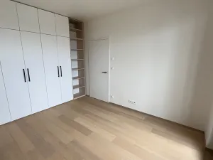 Pronájem bytu 2+kk, Praha, V třešňovce, 57 m2