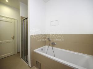 Pronájem kanceláře, Praha, Kořenského, 124 m2