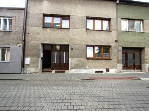 Prodej rodinného domu, Hulín, nám. Míru, 221 m2