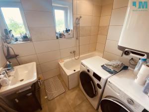 Pronájem bytu 2+kk, Humpolec, Pod Tratí, 80 m2
