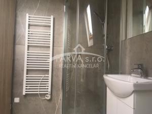 Pronájem bytu 2+kk, Plzeň - Skvrňany, Chotěšovská, 46 m2