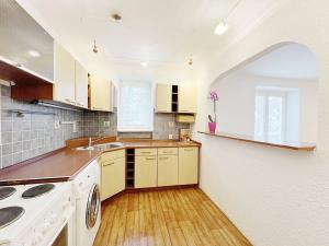 Prodej bytu 3+kk, Praha - Prosek, Letňanská, 77 m2