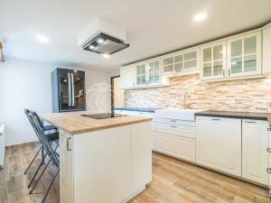 Pronájem rodinného domu, Chvatěruby, 89 m2