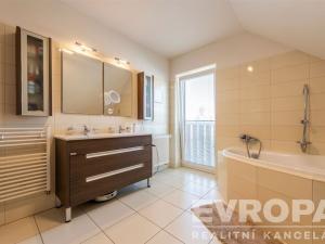 Prodej rodinného domu, Obříství - Dušníky, Na Tarase, 180 m2