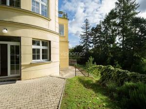 Pronájem bytu 4+1, Praha - Smíchov, 225 m2