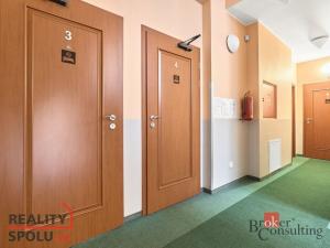 Prodej ubytování, Karlovy Vary - Bohatice, U Trati, 480 m2