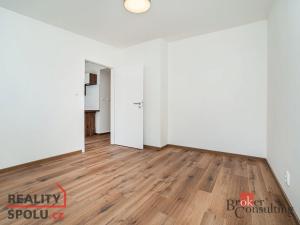Pronájem bytu 2+kk, Praha - Žižkov, Baranova, 41 m2