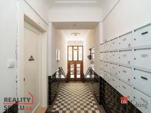 Pronájem bytu 2+kk, Praha - Žižkov, Baranova, 41 m2