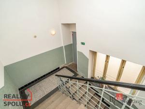 Pronájem bytu 2+kk, Praha - Žižkov, Baranova, 41 m2
