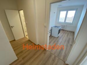 Pronájem bytu 1+1, Orlová - Lutyně, Osvobození, 36 m2