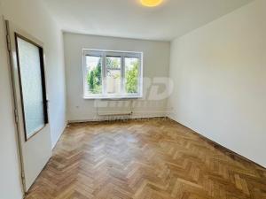 Pronájem bytu 2+kk, Hradec Králové, Střelecká, 52 m2
