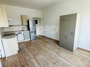 Pronájem bytu 2+kk, Hradec Králové, Střelecká, 52 m2
